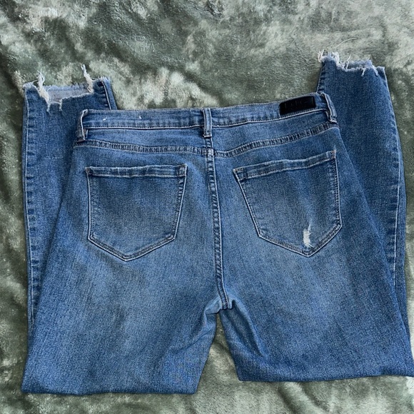 Soho Blue High-Rise Skinny Jeans, Ripped Detail - Picture 3 of 8